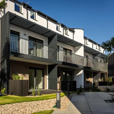 Wyspa Oliwkowy * Jastarnia